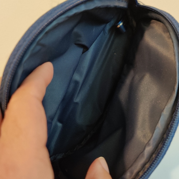 New Vintage Dior Blue Satin Cosmetic Makeup Bag - Picture 8 of 9